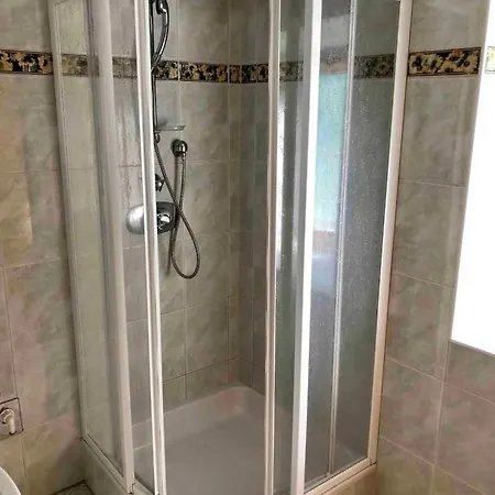 Ferienwohnung am See mit Balkon Apartment Obertrum am See
