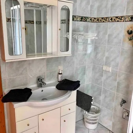 Ferienwohnung am See mit Balkon Apartment